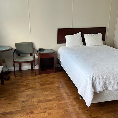 Motel Clair Mont サンタガット・デ・モン エクステリア 写真