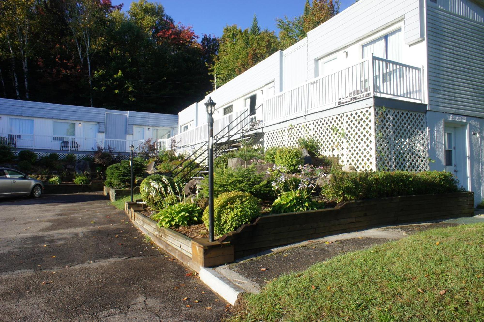 Motel Clair Mont サンタガット・デ・モン エクステリア 写真