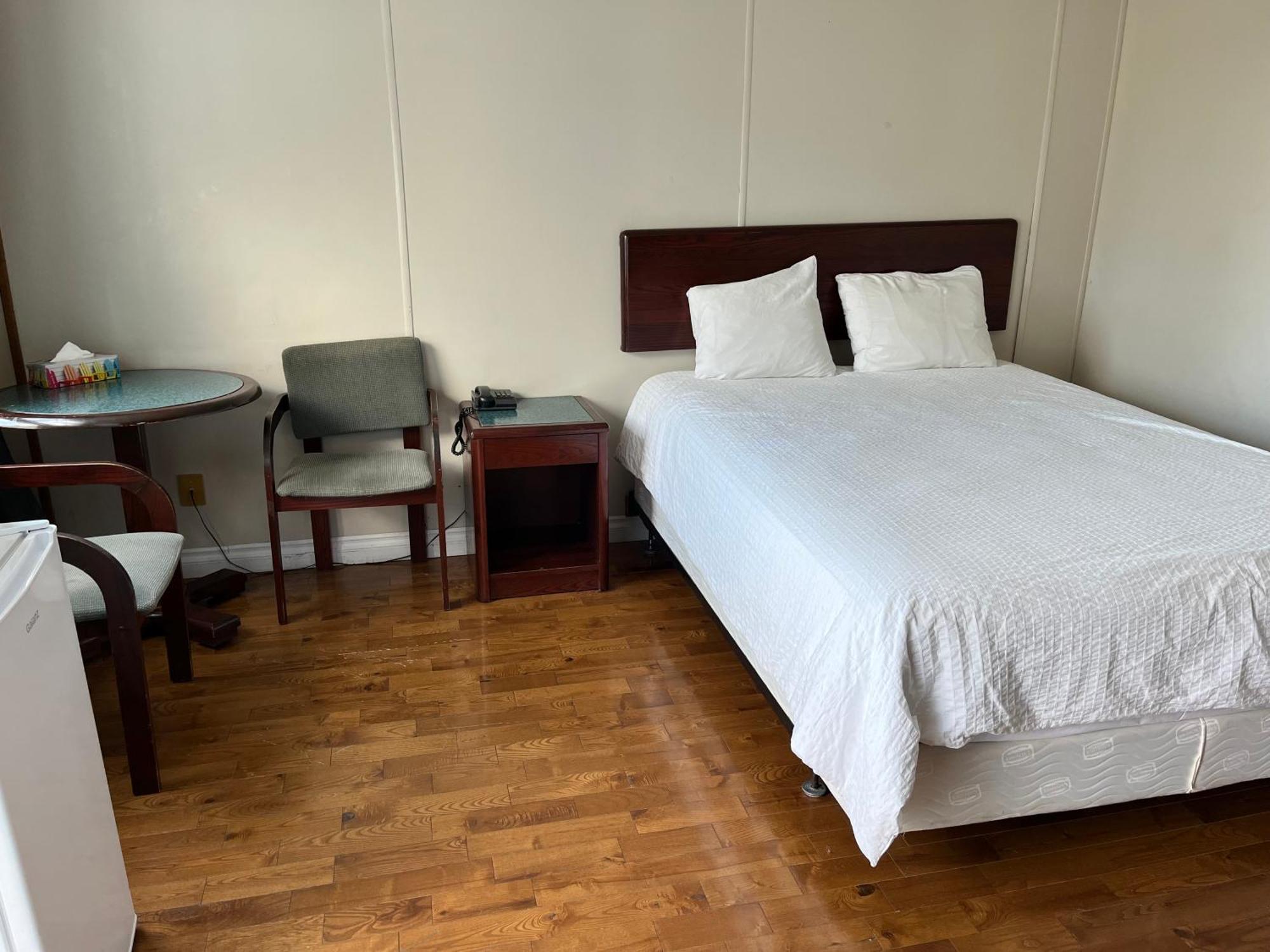 Motel Clair Mont サンタガット・デ・モン エクステリア 写真